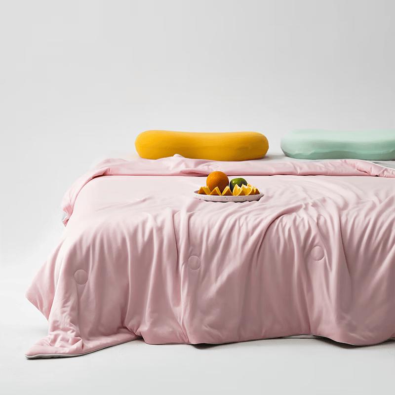 Cool-Touch Antibacterial Washable Mulberry Silk Quilt