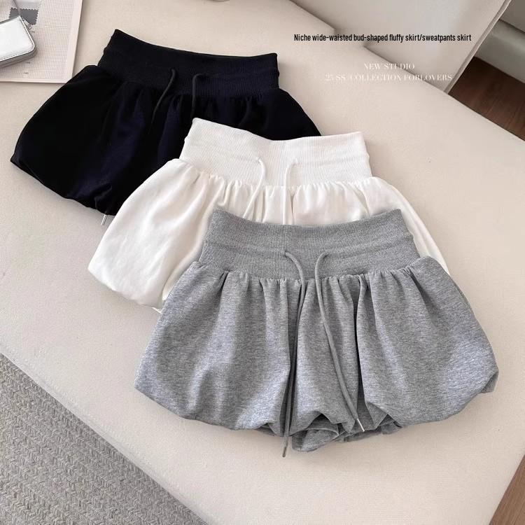White Flower Bud A-line Skirt Pants for Women - Casual, Versatile, Elastic Mid-Waist, Puffy and Short for Summer