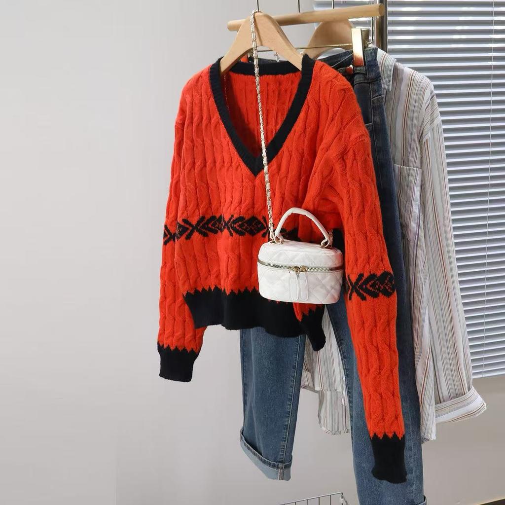 Autumn and Winter Knitted Sweater Loose V-neck Retro Contrasting Striped Sweater