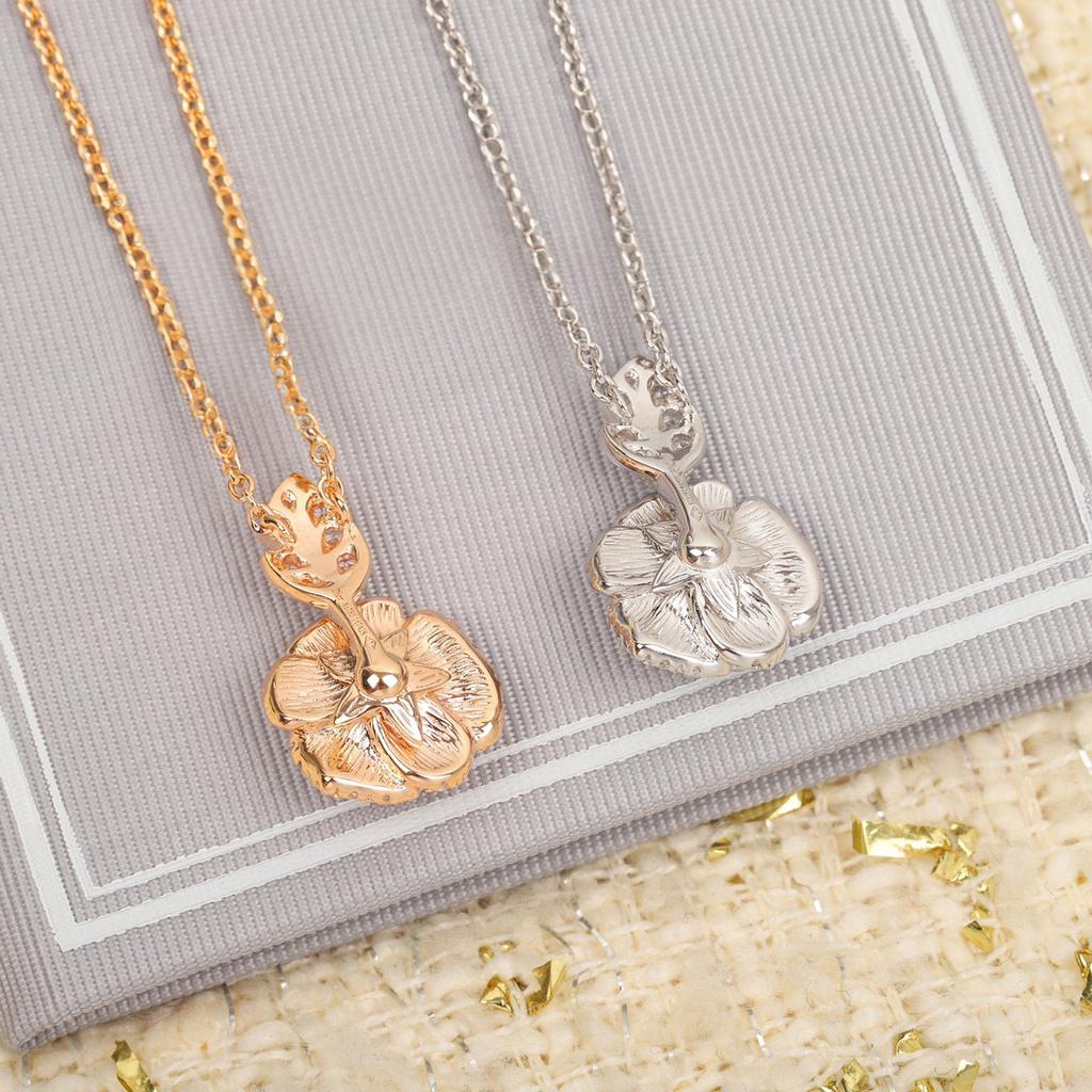 New Vintage Diamond Necklace For Women Luxury Jewelry Designer Smile Pendant Pure 925 Sterling Silver Party Flower Necklaces