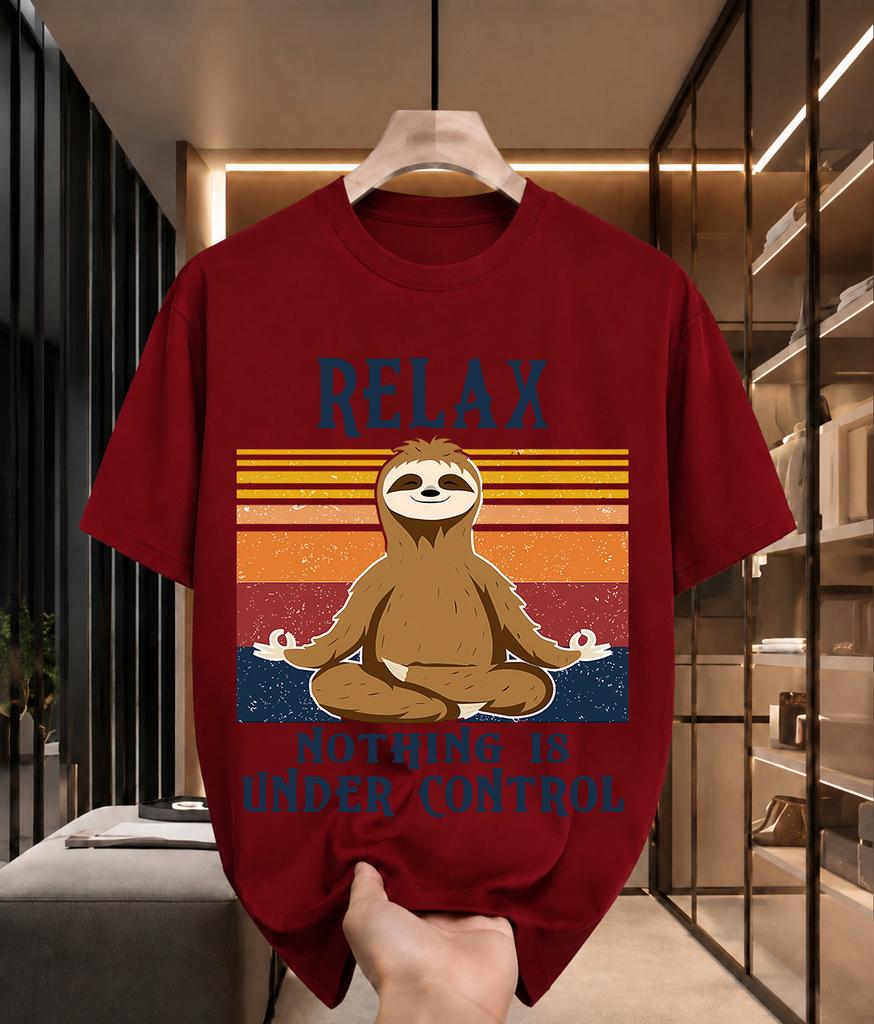 2026 New Cotton Tshirt Retro Gradient Stripe Sitting Sloth Relax Fun English Print Lazy Style Unisex Top