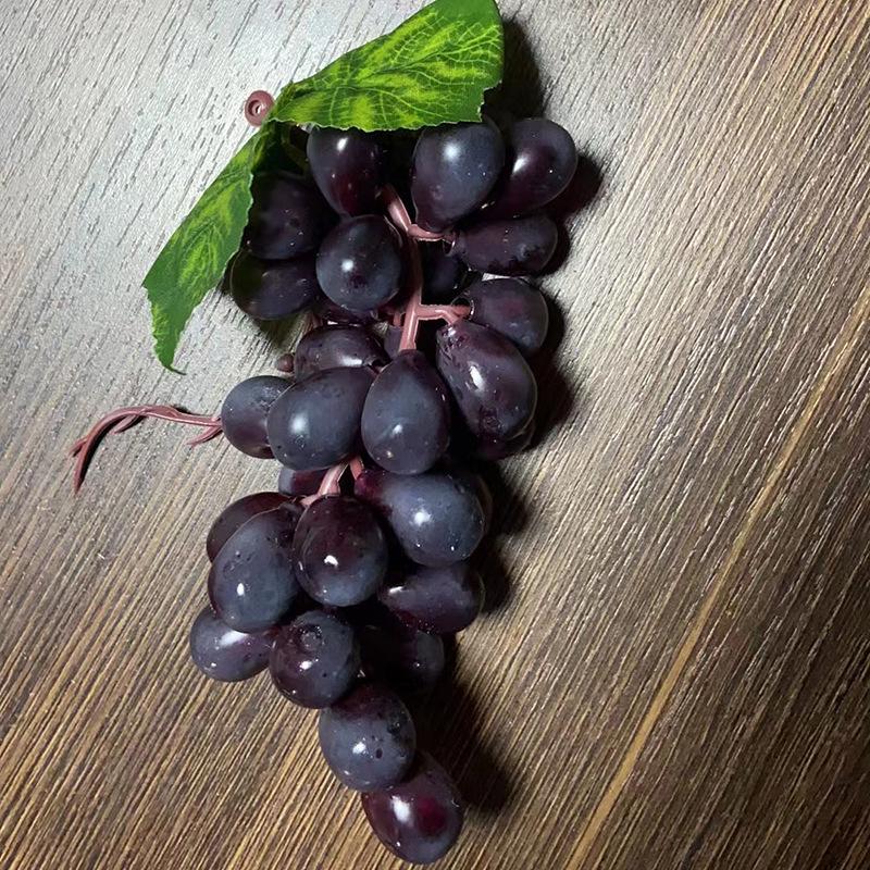 Artificial Grape Cluster Decoration – Green Frosted Grapes Prop for Display or Shooting