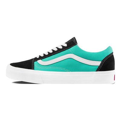 Încălțăminte unisex – Adidași