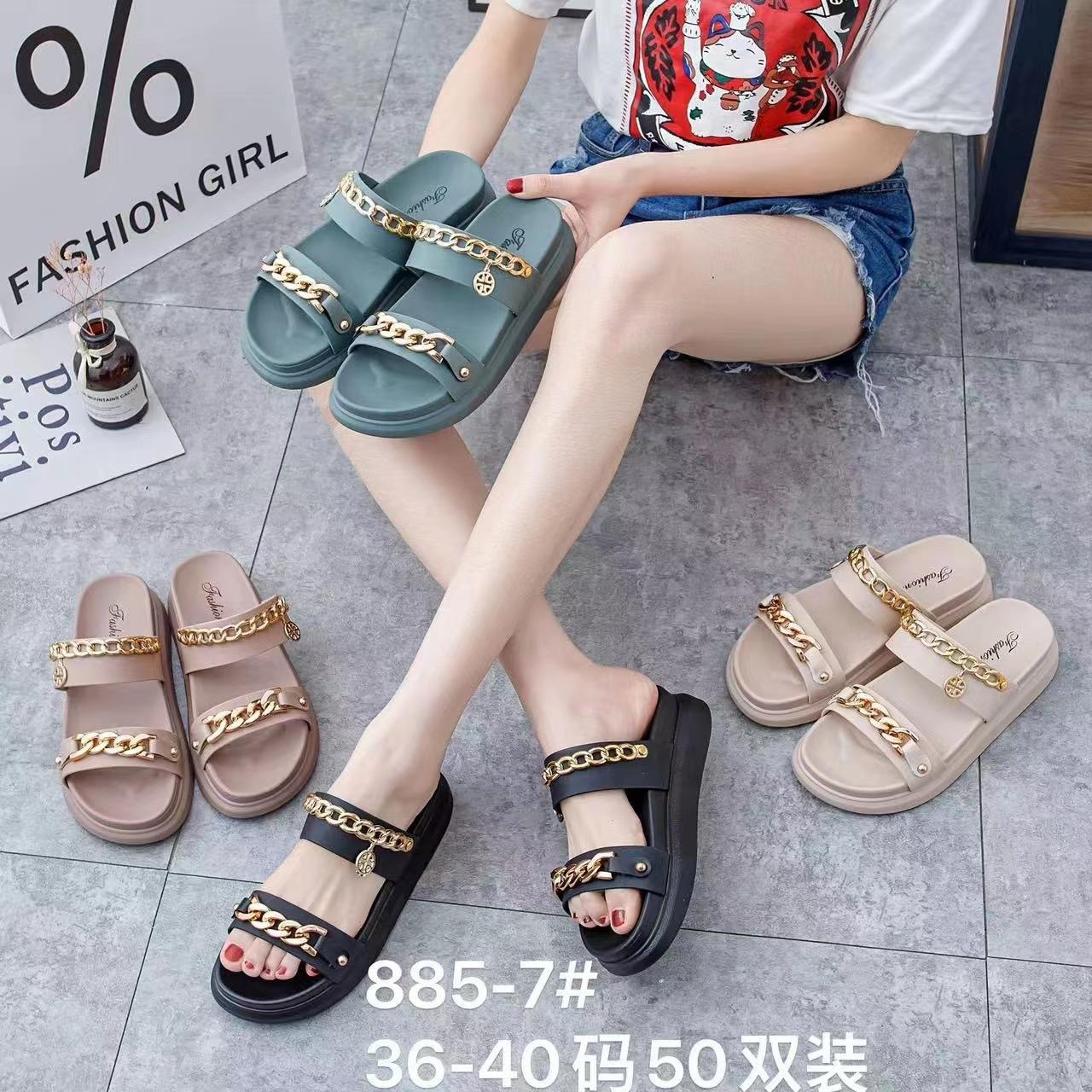 

Новые женские тапочки летние с цепочкой модные индивидуальные толстые низкие тапочки с круглым носком однотонные тапочки с одним символом на плоской подошве 40 зелёный