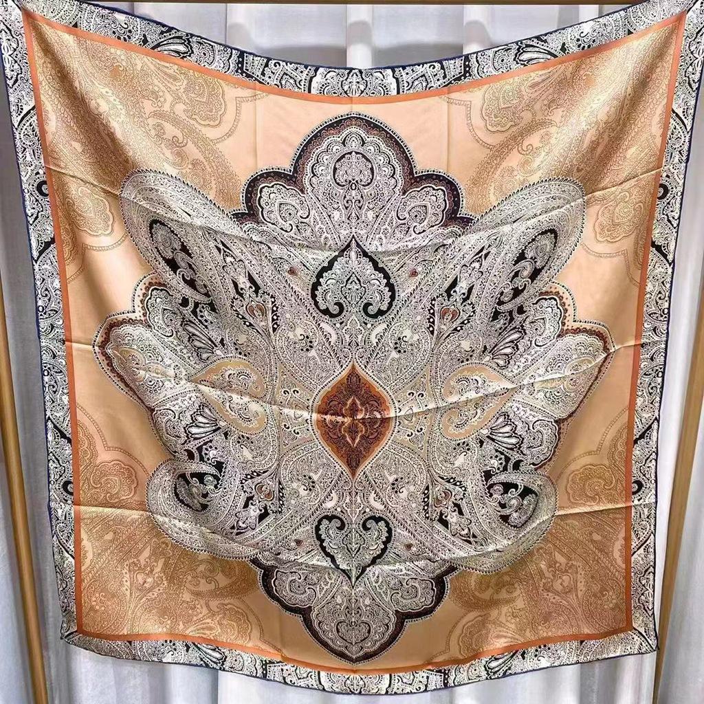 Glazed Ginkgo Silk Scarf Silk Women'S Spring And Autumn Mulberry Silk Scarf Air Conditioner Shawl Square Scarf