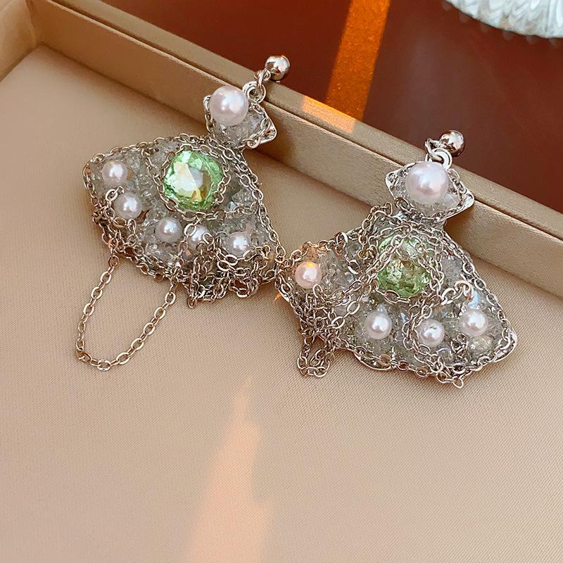Silver Needle Flower Fringed Earrings French Light Luxury Temperament Earrings, Niche High-end Earrings