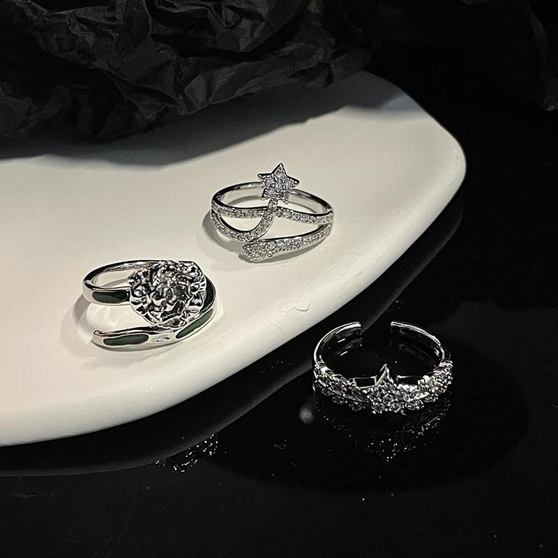 Rose Open Ring Stacked With Stars, Niche Design, High-End Fashion, Diamond-Encrusted Zircon Index Finger Ring, Women