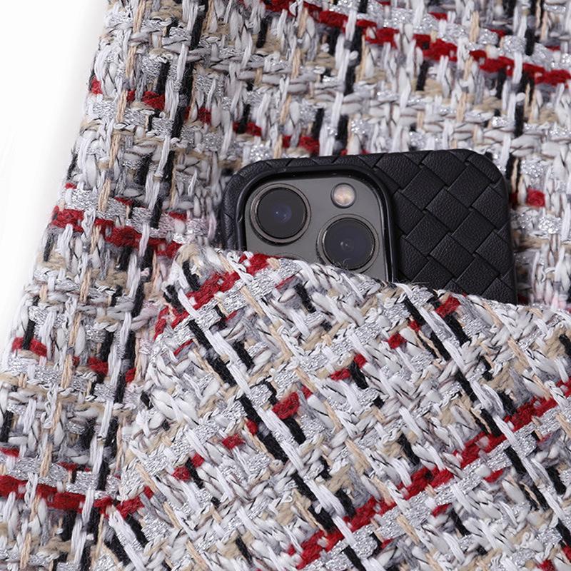 Mom's Chic Plaid Short Coat for Spring & Autumn - Fashionable Style for Middle-Aged & Elderly Women