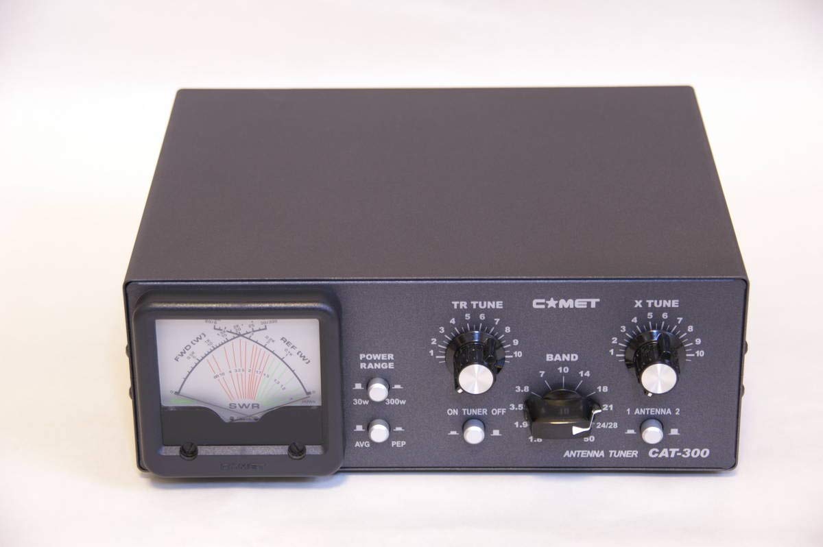 

Антенний тюнер Comet COMET CAT-300 чорний