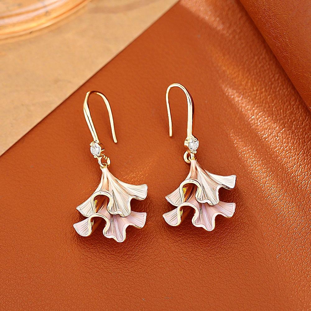 Synthetic Rhinestone Ginkgo Earrings Retro Sweet Earrings Jewelry Ginkgo Ear Pendant  Festival розового золота