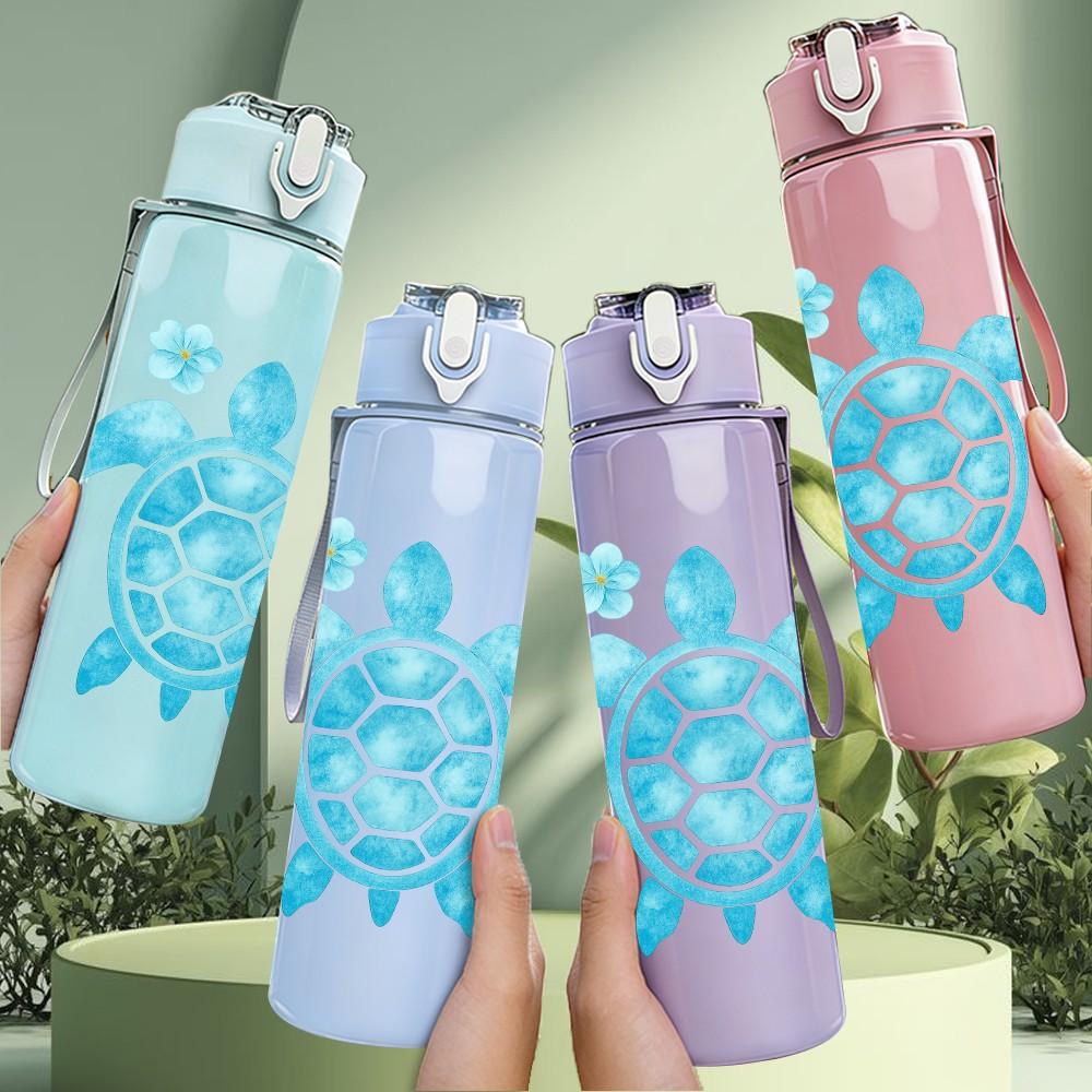 1PC Light Blue Sea Turtle Cartoon 750ml Color Plastic Sports Water Bottle Leakproof Flip Straw Lid Suitable for Sports Office Home Use