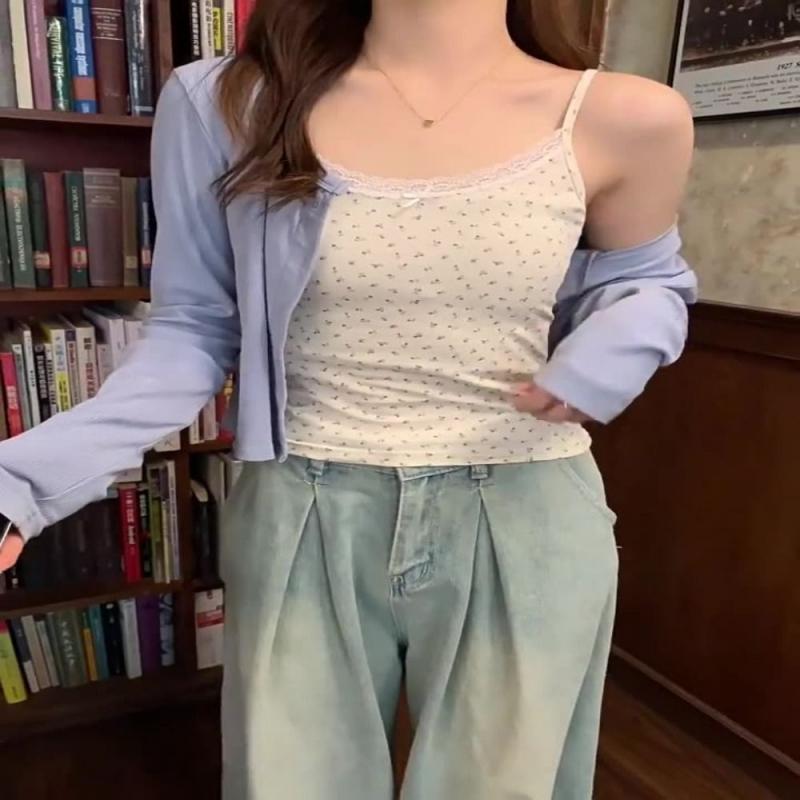 Women's Lace Trim Camisole with Built-in Bra, Floral Print Summer Sleeveless Crop Top, Stretchy Viscose Tank, Adjustable Straps, Slim Fit All Sizes