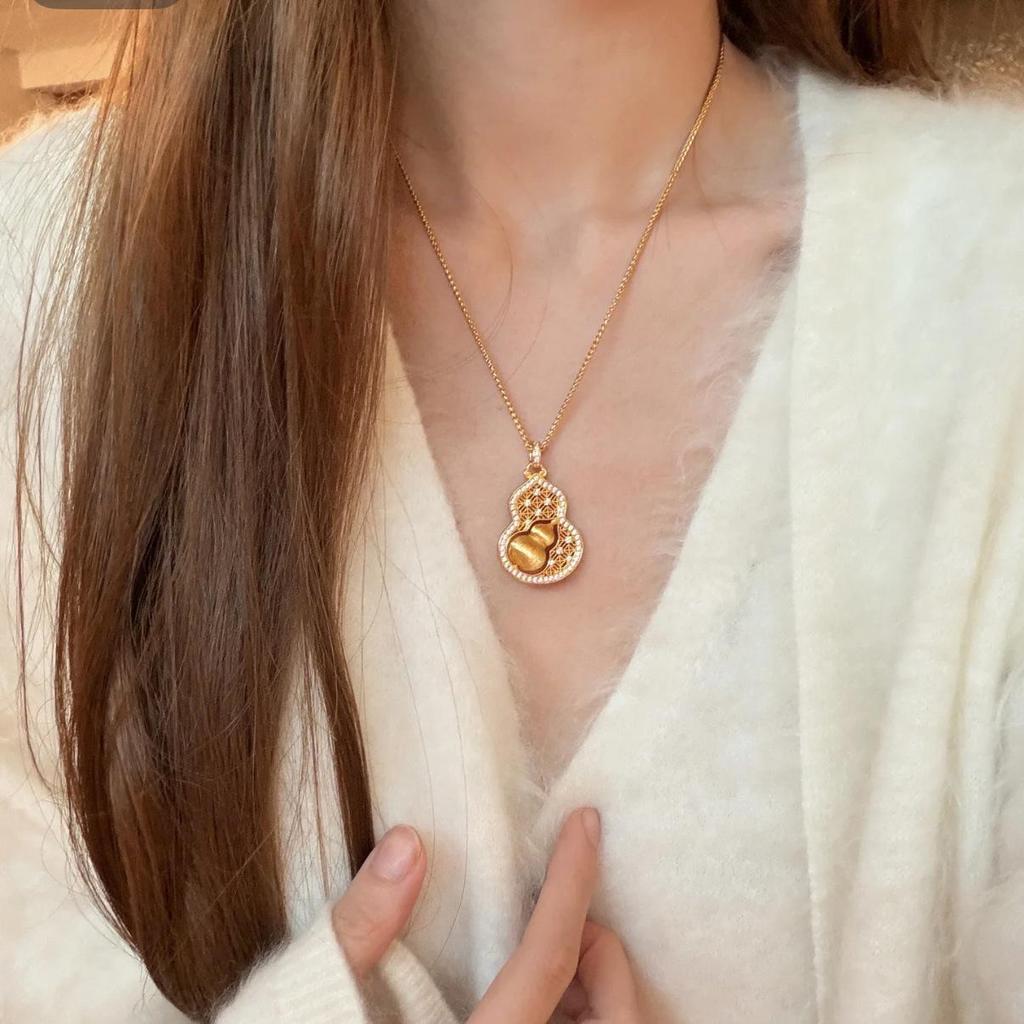New Chinese Style Rhinestone Carved Gourd Pendant Necklace for Women
