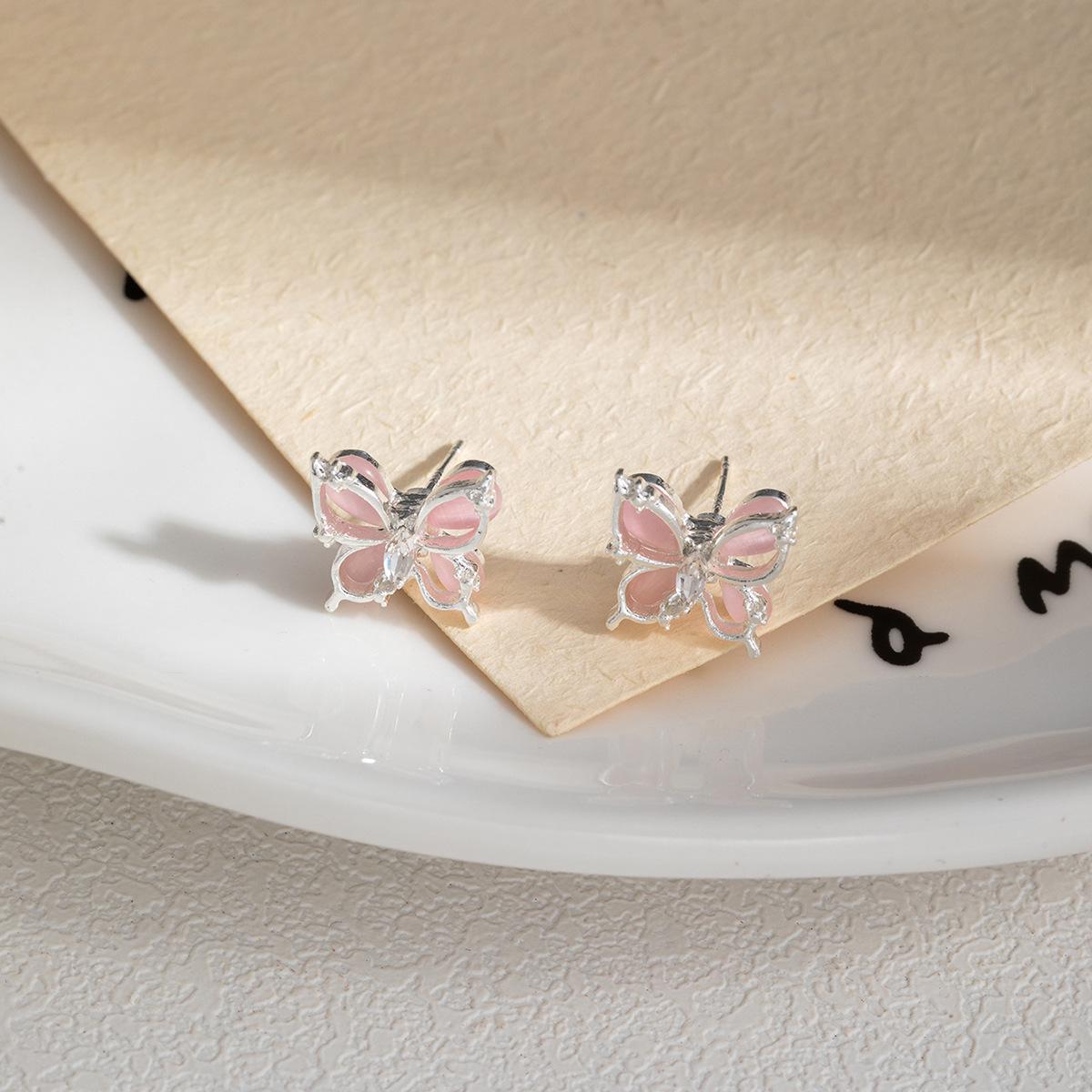 Silver Needle Cat Eye Butterfly Rhinestone Ear Studs - Women s Fresh Sweet Niche Design Earrings