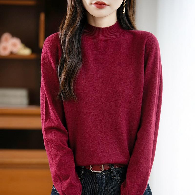 The New Semi-high and Round Neck Pullover for Women In Autumn and Winter Is Versatile. It Is Loose and Slimming, with A Solid Color Inner Sweater