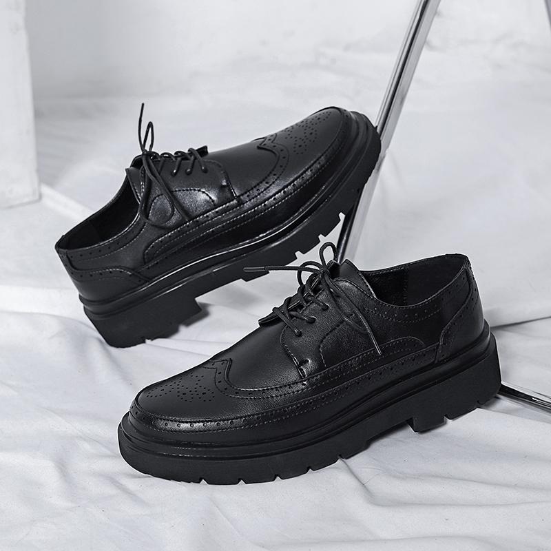Fashion2024 British Style Men's Trend Luxury Brogues Shoes Men Wedding Leather Dress Shoes Black With Black Flats Formal Shoes Men