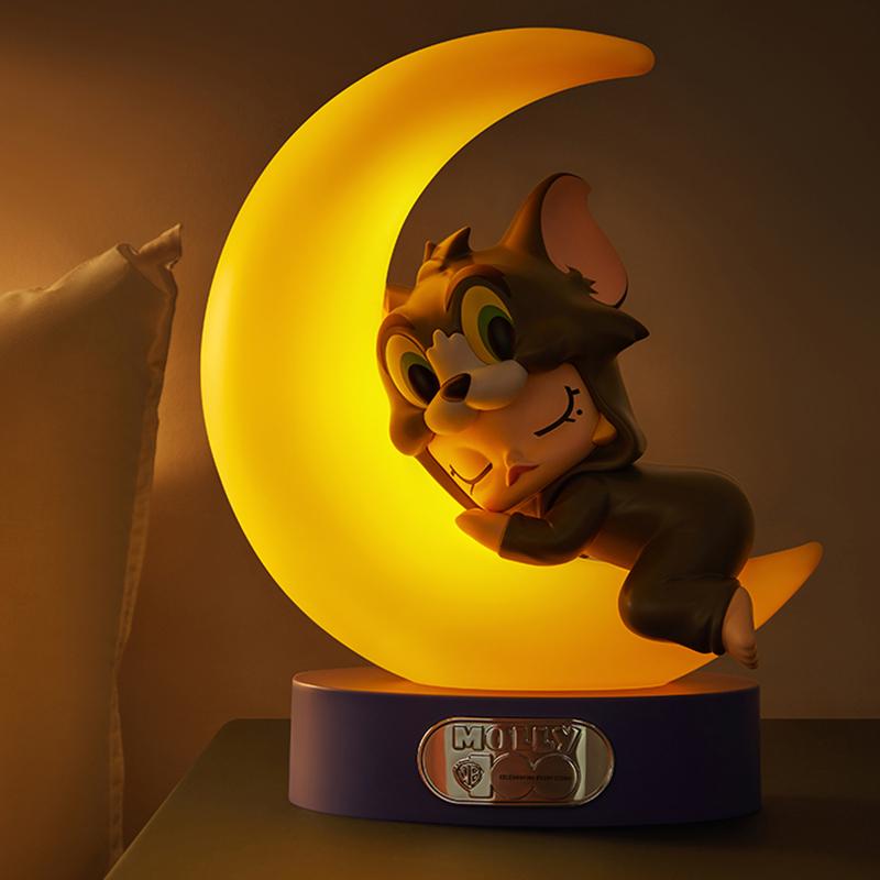 New POP MART MOLLY Warner Anniversary Collection Moon Lamp Home Desk Ornament Chibi Figures 12301310395