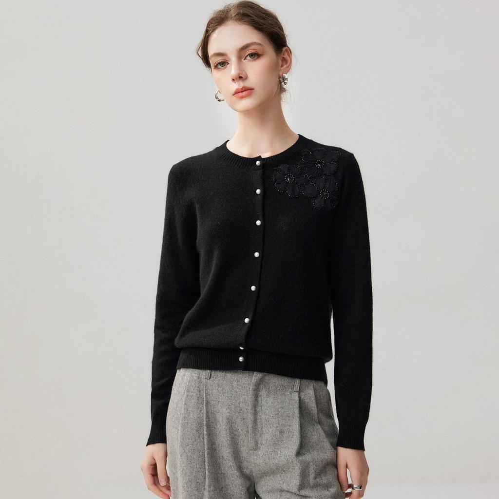2026 Autumn/Winter Women's Cashmere Cardigan - Round Neck, Cute Style with Three Flower Design, Single-Breasted Jacket