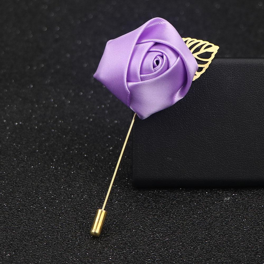 Elegant Rose Corsage Brooch Red Blossom Flower Pin with Long Needle Clasp for Women Men Versatile Lapel Accessory for Jacket Dress Suit