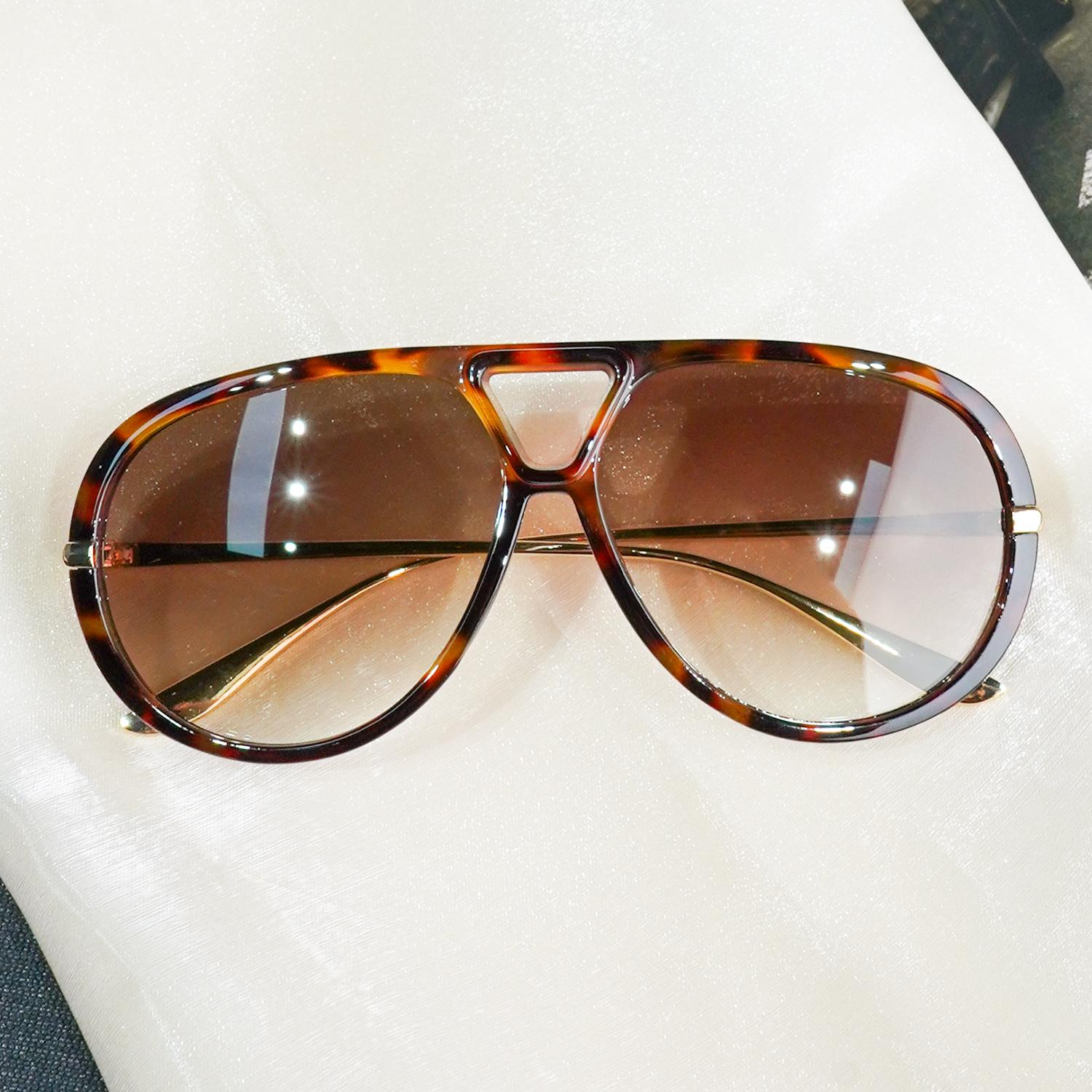 

Fashion Sunglasses For Women Men - Double Bridge Everyday Fashion Sunglasses Playful Eyewear