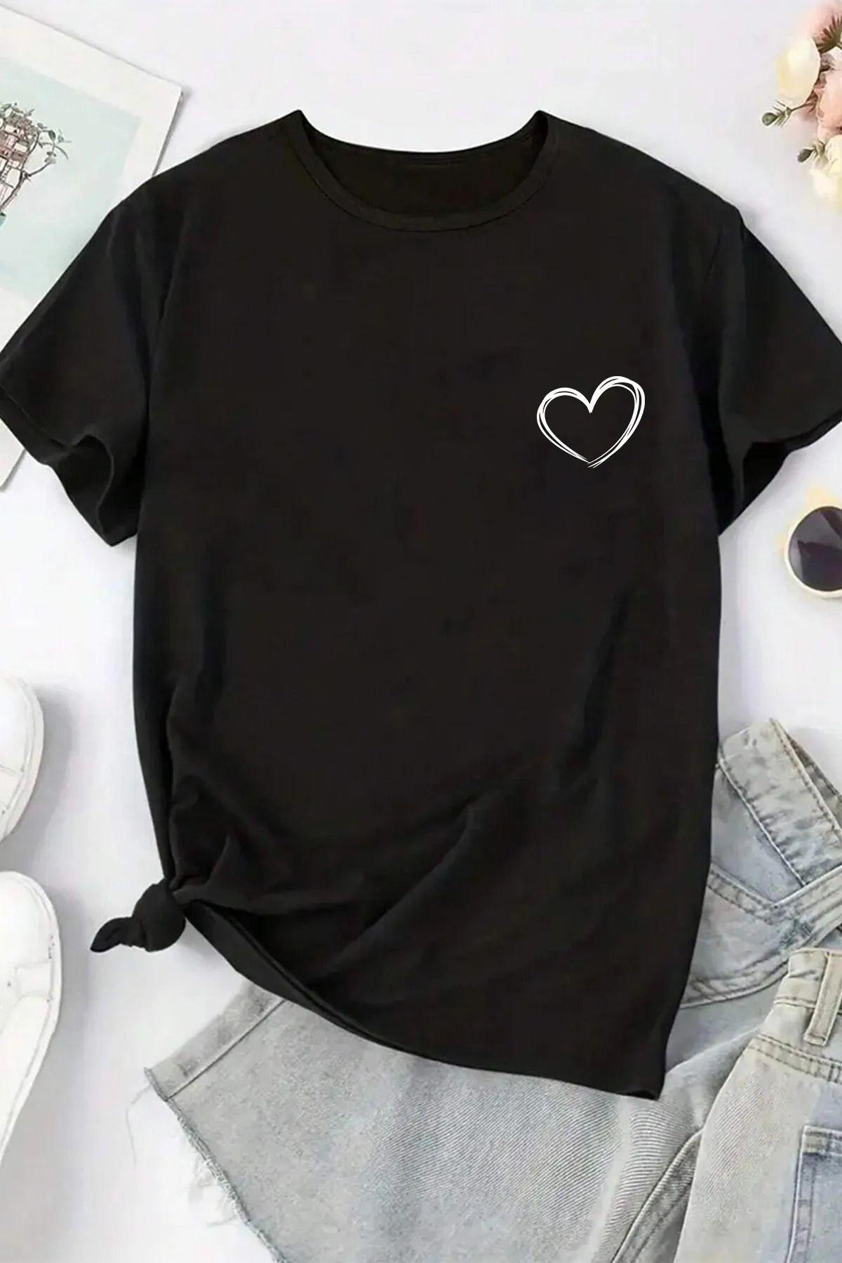 

Women s Style Big Size T-Shirt Hearts Printed Design Tshirt Plus Size 2XL