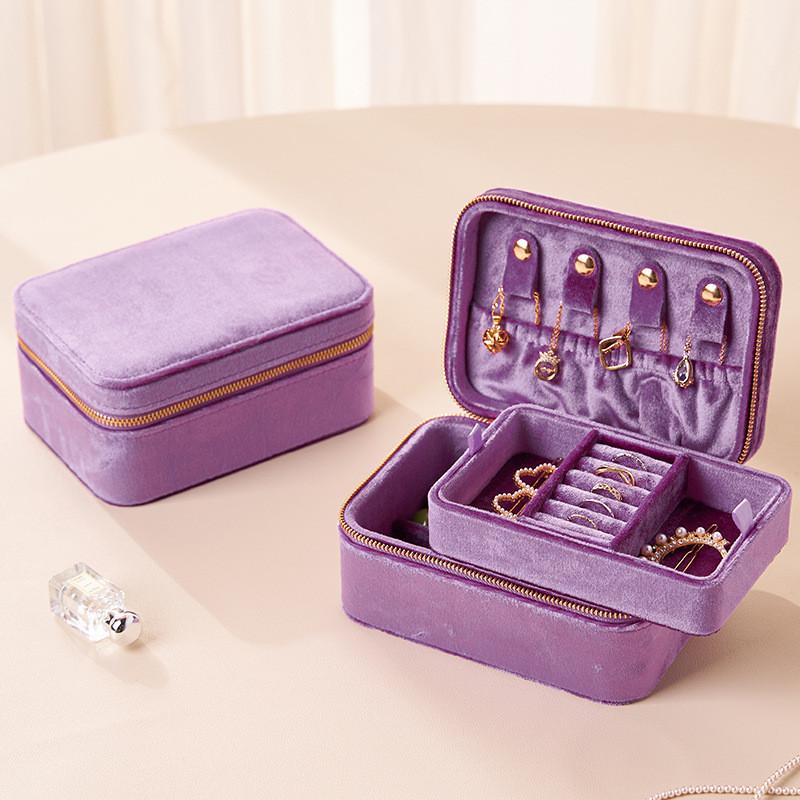 Premium Silk Like Jewelry Storage Case With Compact Design For Home And Travel Use
