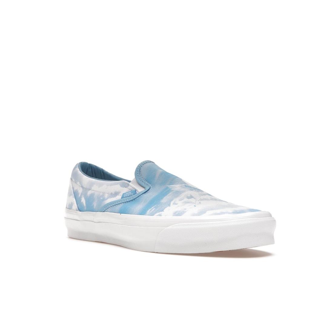 Kith x Vans Vault OG Classic Slip-On LX Clouds Unisex Sneakers White Light-Blue VN0A45JK6BY