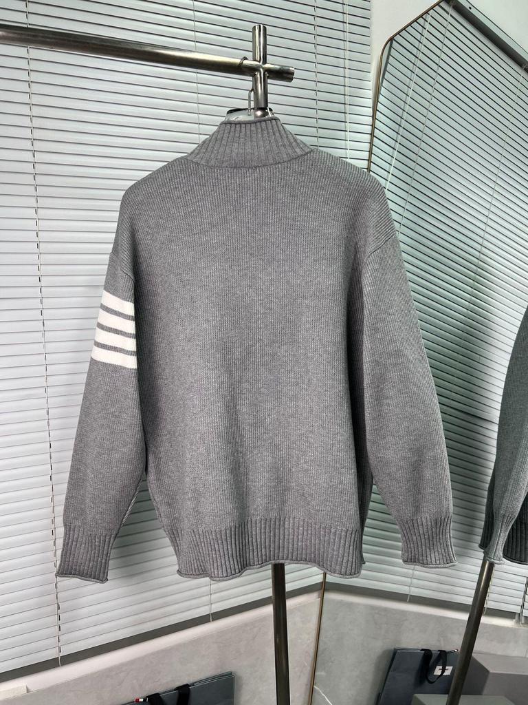 High-Quality Unisex Ribbed Stripe Stand Collar Sweater Jacket, Long-Sleeve, Four-Bar, Spring/Autumn.
