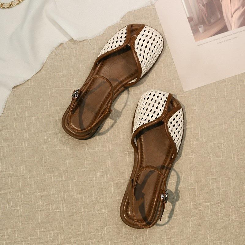 

Flat-bottomed bag head sandals women s new summer pregnant women soft-soled hole shoes French beautiful skirt Roman shoes 40