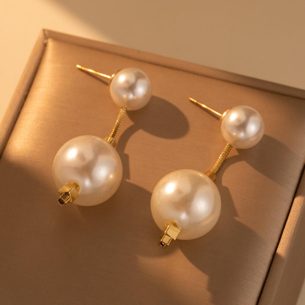 Fashionable Geometric Faux Pearl Earrings Chic Gold Plated Design For Ladies