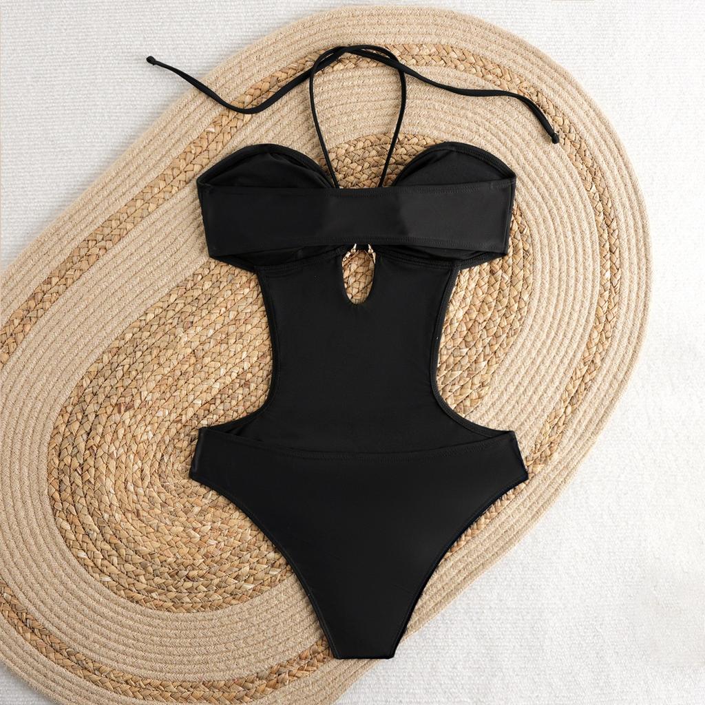 1011 Yiguo Garment European and American Fashion Sexy Slim Sexy Backless Neck Strap One-piece Swimsuit Women