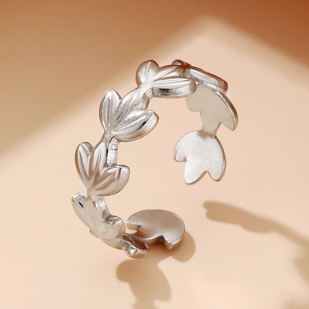 Elegant Adjustable Open Leaf Stainless Steel Ring for Women - Perfect for Formal Wear