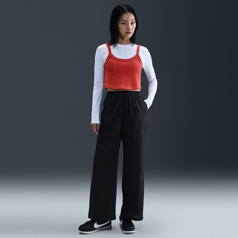 Nike Women's NSW Challenge Pipeline Woven Pants HV2410-010