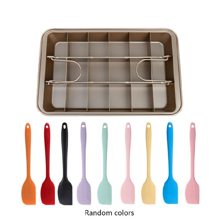Strong Carbon Steel Mini Cake Pan With Detachable Barriers For Well Formed Small Cakes