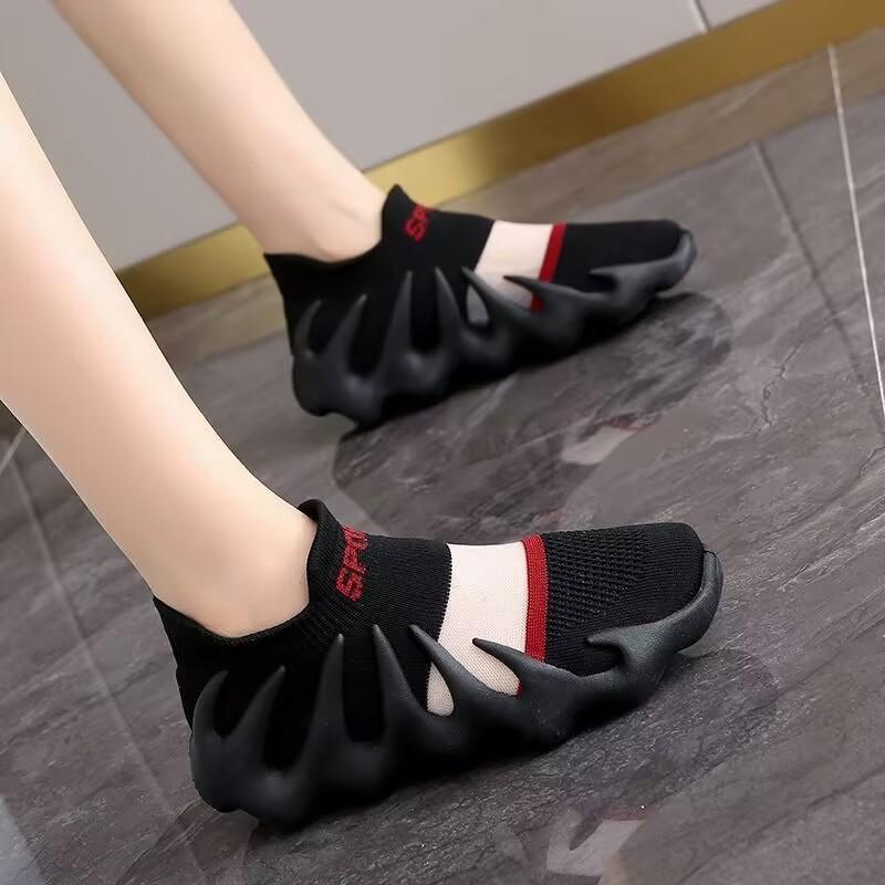 Ins mesh ademende octopus sokken schoenen dames zomer nieuw Koreaanse versie vliegend geweven Xiaolongbao hardloop casual schoenen