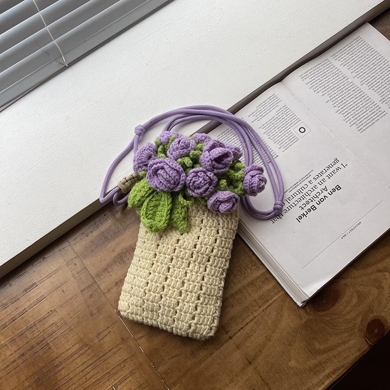 Unique Niche Knitted Bag Women's New Exquisite Versatile Messenger Bag Fashionable Mobile Phone Bag