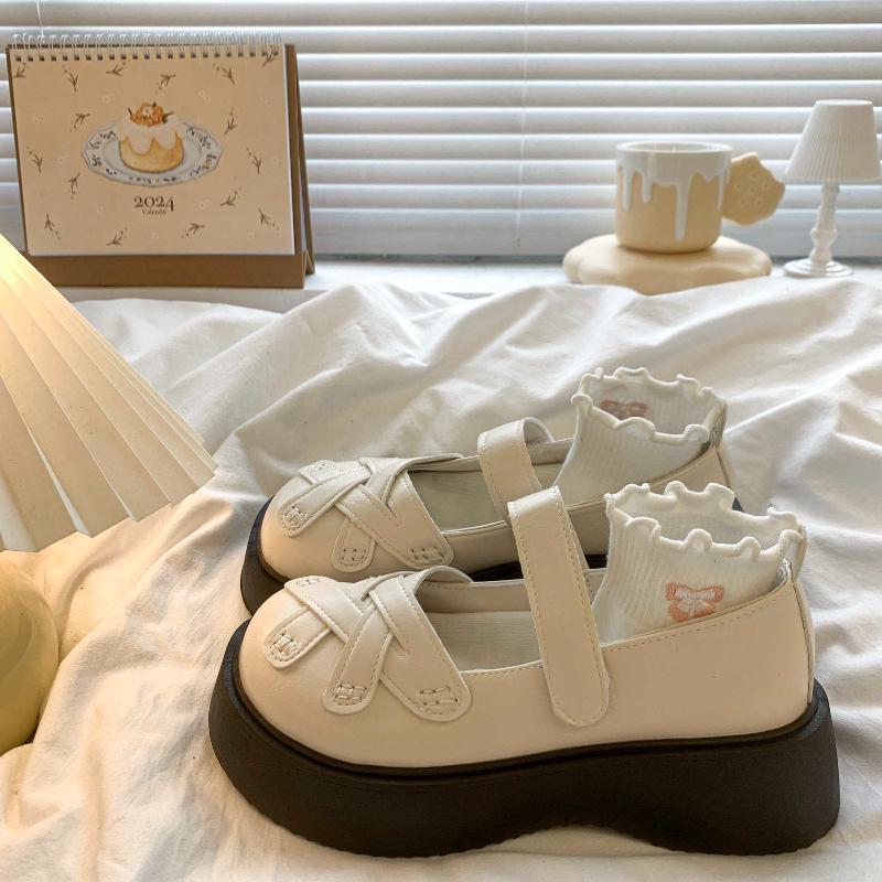 Women's Round Toe  Spring New Style Deep Mouth Literary Lady Campus College Style Height Increase Large Size Single Shoes