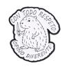 Cute Animal Capybara Cat with Knife Enamel Pins Con todo respeto opino diferente Spanish Quotes Brooch Lapel Badge Jewelry Gifts