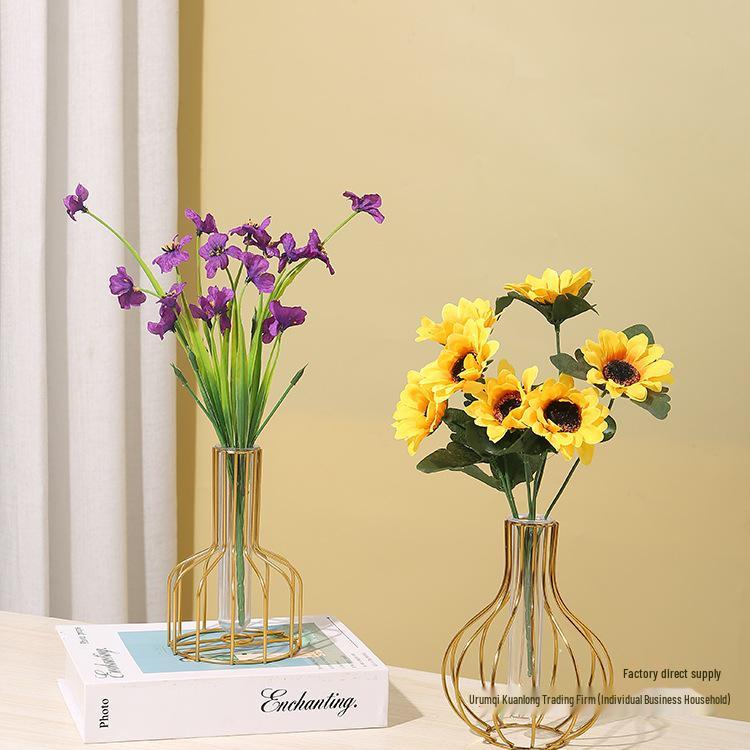 Minimalist Transparent Glass Vase for Creative Flower Arrangements In Living or Dining Rooms