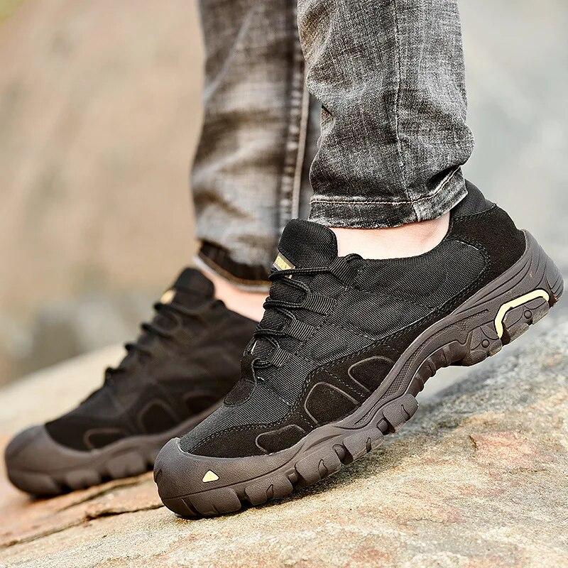 Men Military Combat Boots Waterproof Hiking Travel Shoes Work Shoes Army Tactical Shoes Breathable Man Sneakers Desert Boots985