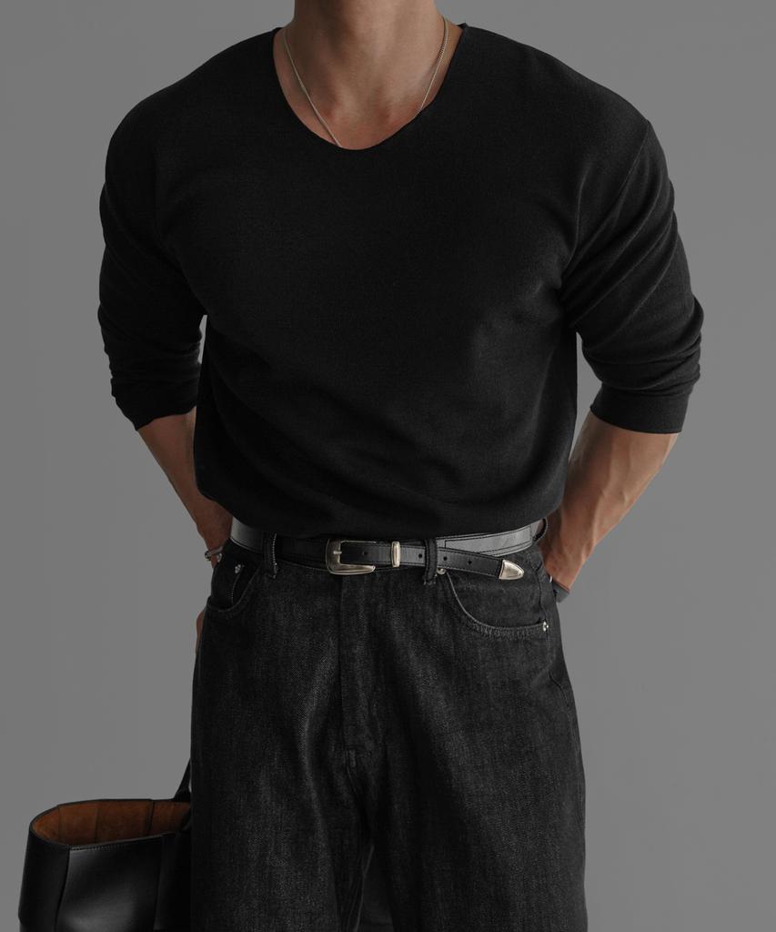 Baulopeulodeogteu V-Neck Basic Knit Tee [Black]