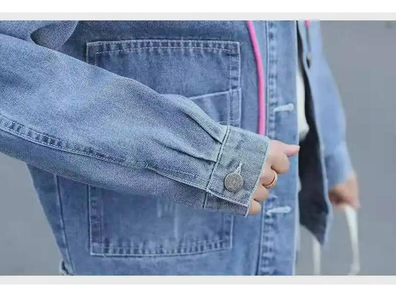 Women's Korean Style Denim Jacket with Removable Hood and Embroidered Letters – Spring/Autumn Short, Loose, and Slimming.