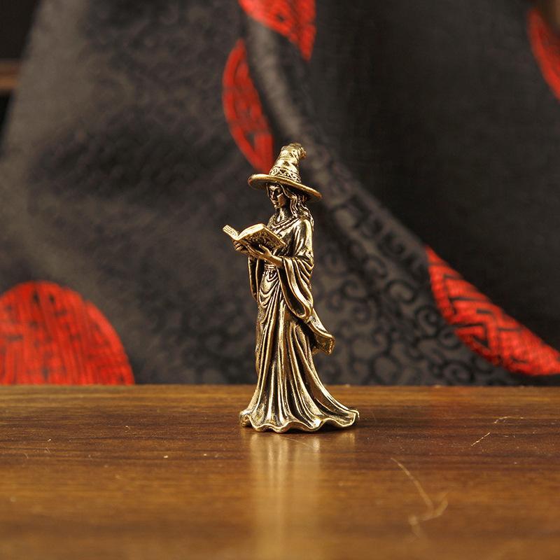 Vintage Mystic Mage Brass Figurine Wizard Statue Rustic Metal Craft Decor for Coffee Table Office Desktop Collectible Gift