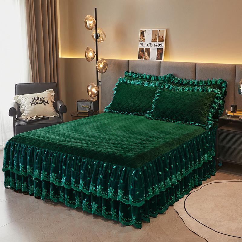 Winter Thickened Baby Fleece Lace Bed Skirt Quilted To Keep Warm Milk Fiber Bedspread Princess Lace Bedding