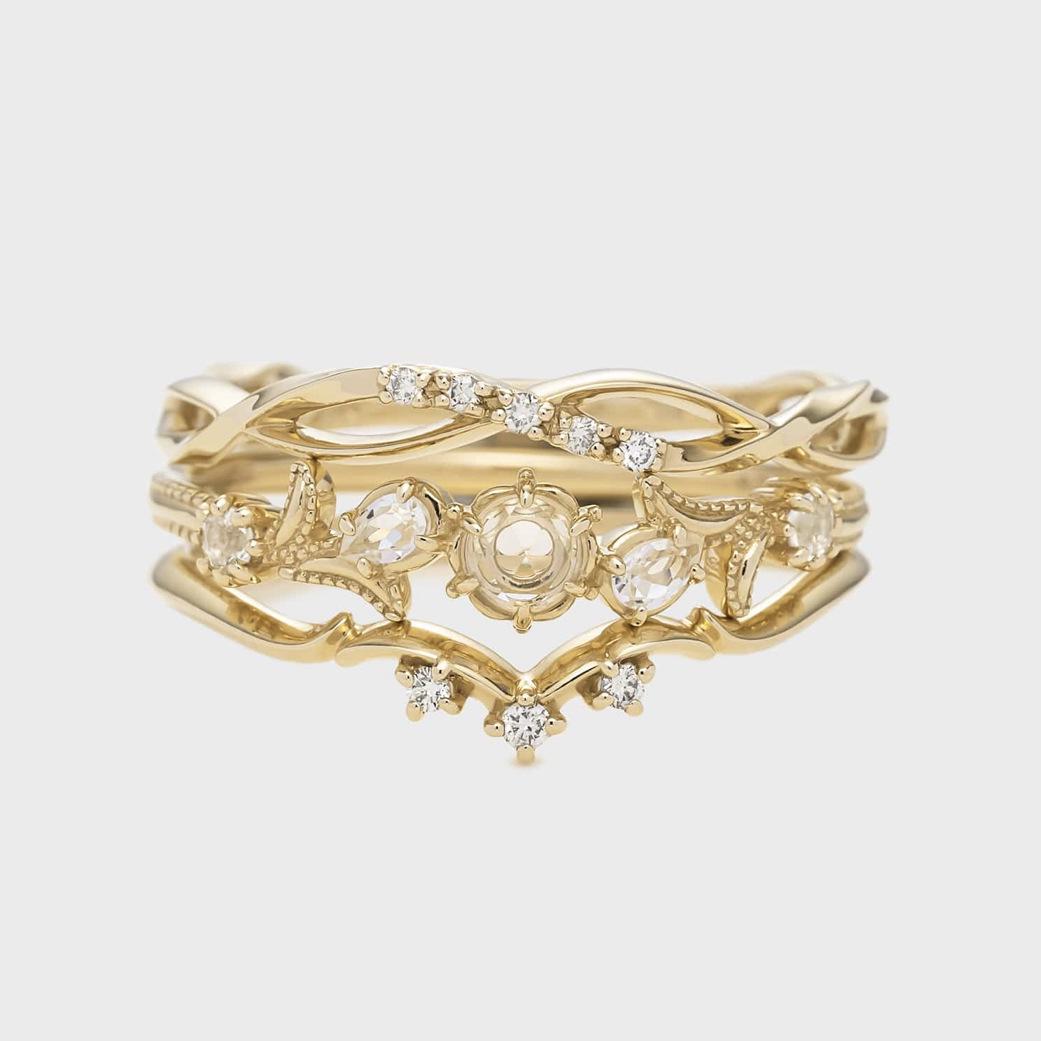 

Phoenix Jin Jewelry Temperament Style Crystal Ring, 925 Sterling Silver with Gold-Plated Finish HK 15 (US 7)