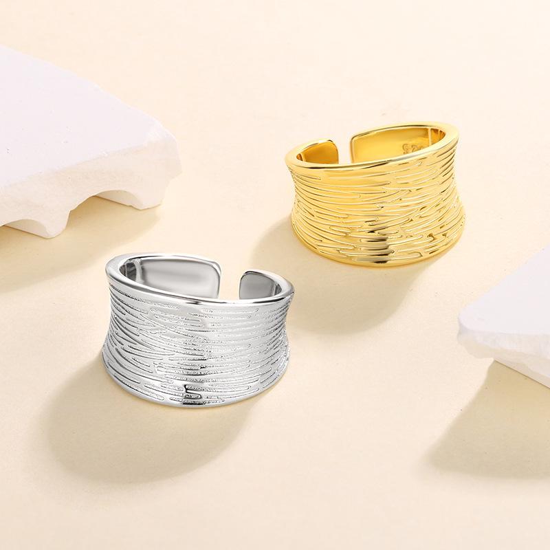 Eco-Friendly Vintage Wide Band Open Ring with Unique Artistic Pattern Adjustable Open платиновый