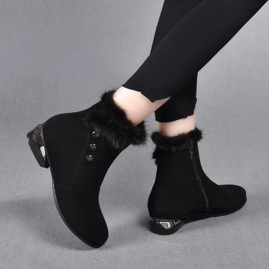 Round Head Women's Boots Flat Boots New Personalized Button Fluffy Boots Black Sheepskin Fashion Boots