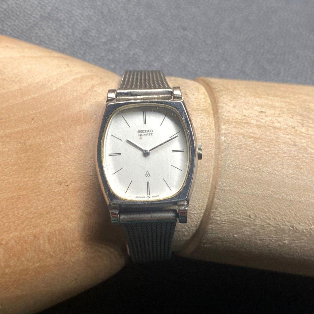 Used SEIKO 16-5930 Seiko Watch Vintage Square