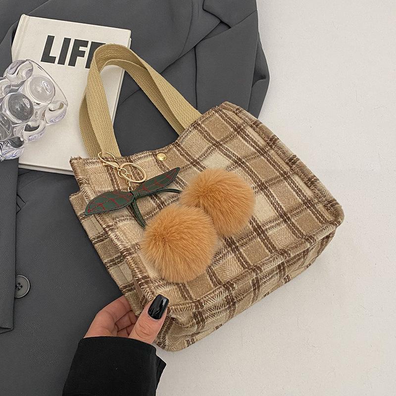 Herbst- und Winter-Retro-Wollentasche für Damen, neue koreanische Tragetasche, vielseitige, lässige, große Kapazität, Einzel-Schulter-Pendeltasche