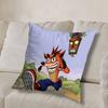 Federa Cuscino Quadrata Stampa Double-Sided Peluche Corto Copricuscino per Divano Camera da Letto Comodino Arte Dispettosa di Crash Bandicoot